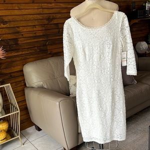 New lace white dress. Laundry by Shelli Segal